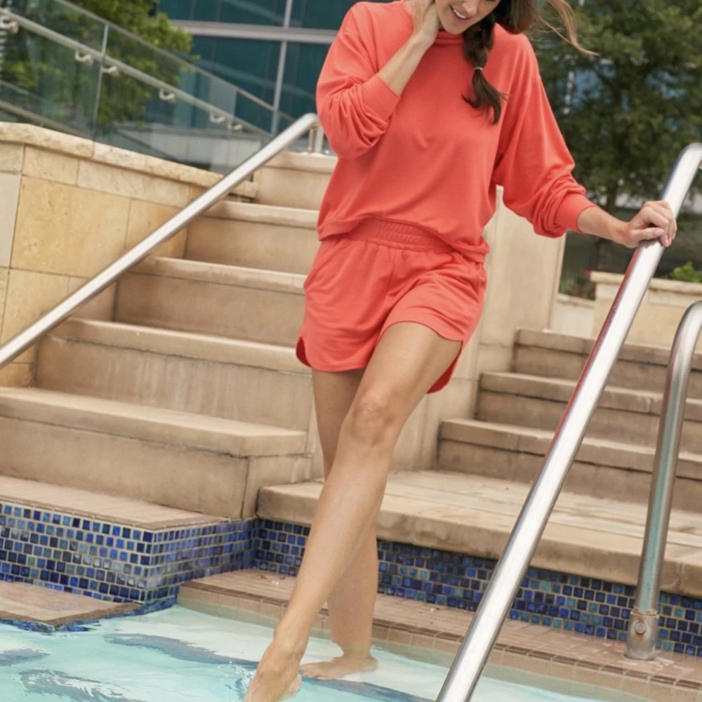 NWT DYI Beachside Lounge Short in Hot Coral